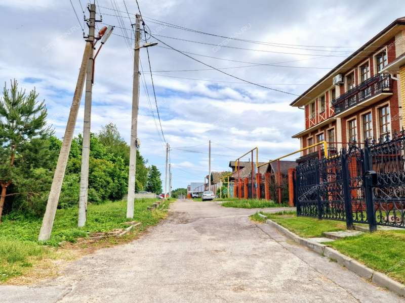 дом на Фрунзе ул. село Безводное