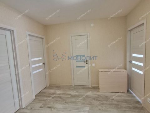 3-komnatnaya-ul-romantikov-d-8 фото