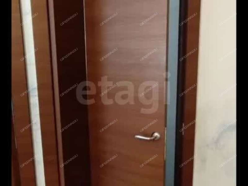 трёхкомнатная квартира на улице Адмирала Васюнина дом 12 к3