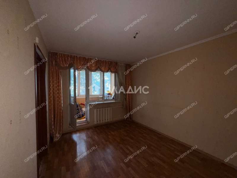 трёхкомнатная квартира на улице Мельникова дом 30