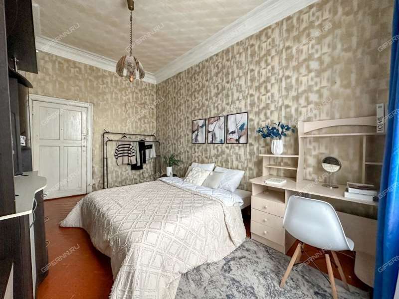 трёхкомнатная квартира на проспекте Октября дом 16