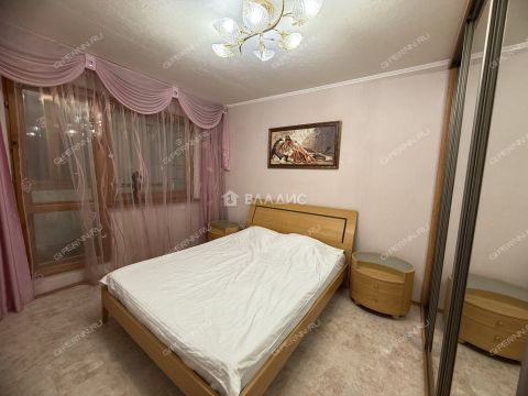 3-komnatnaya-ul-efremova-d-17 фото