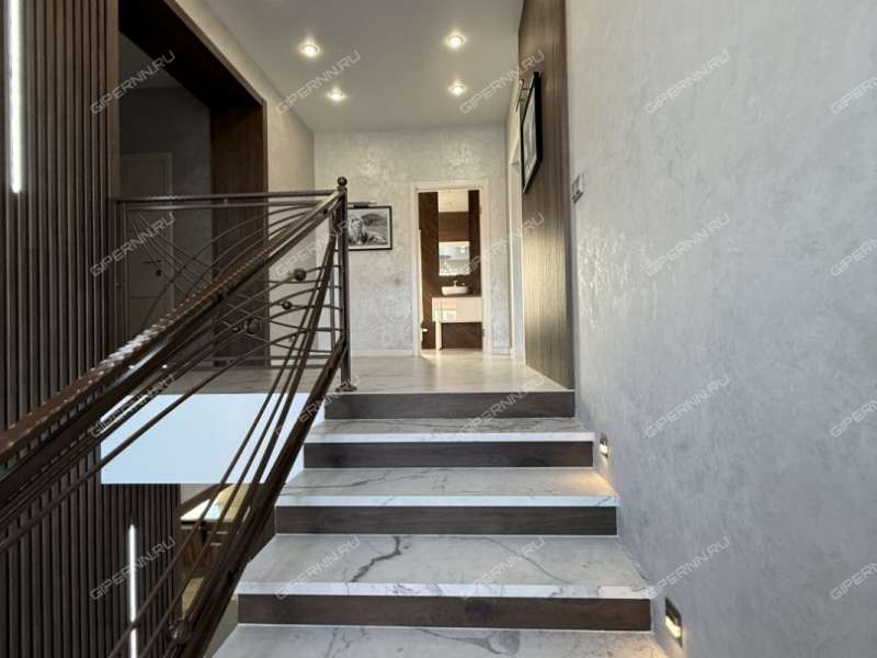 дом на Фруктовая ул. село Елховка