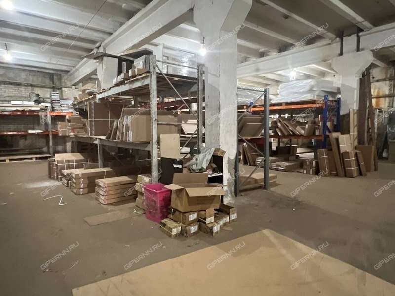 помещение под склад на улице Федосеенко