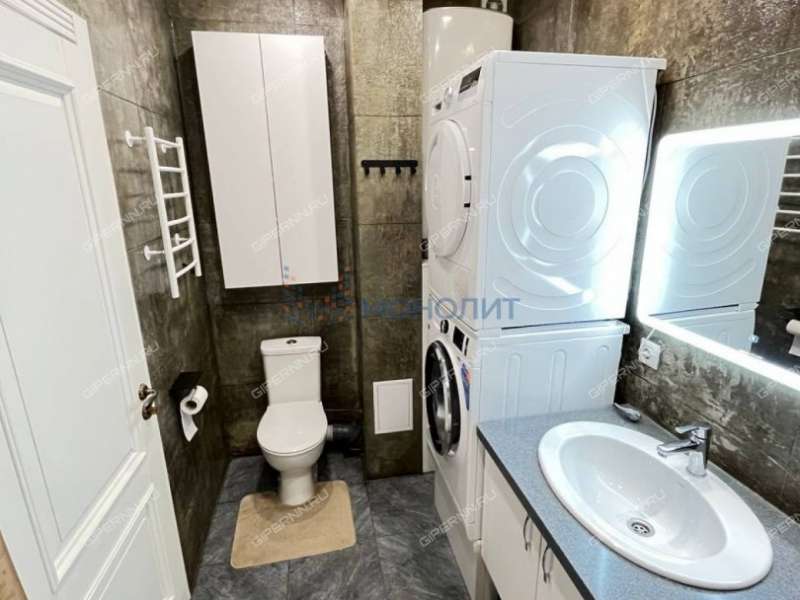 трёхкомнатная квартира на проспекте Гагарина дом 116