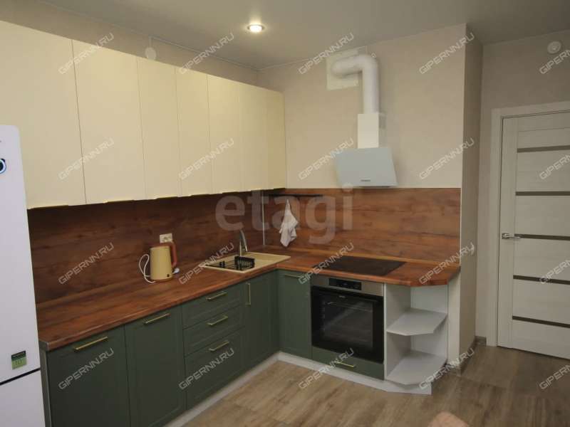 однокомнатная квартира на улице Александра Хохлова дом 7