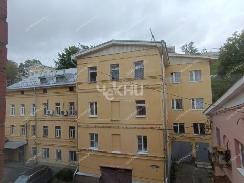 kvartira-studiya-ul-rozhdestvenskaya-d-36 фото