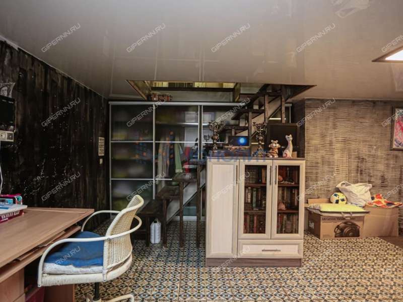 трёхкомнатная квартира в Парниковом переулке дом 8