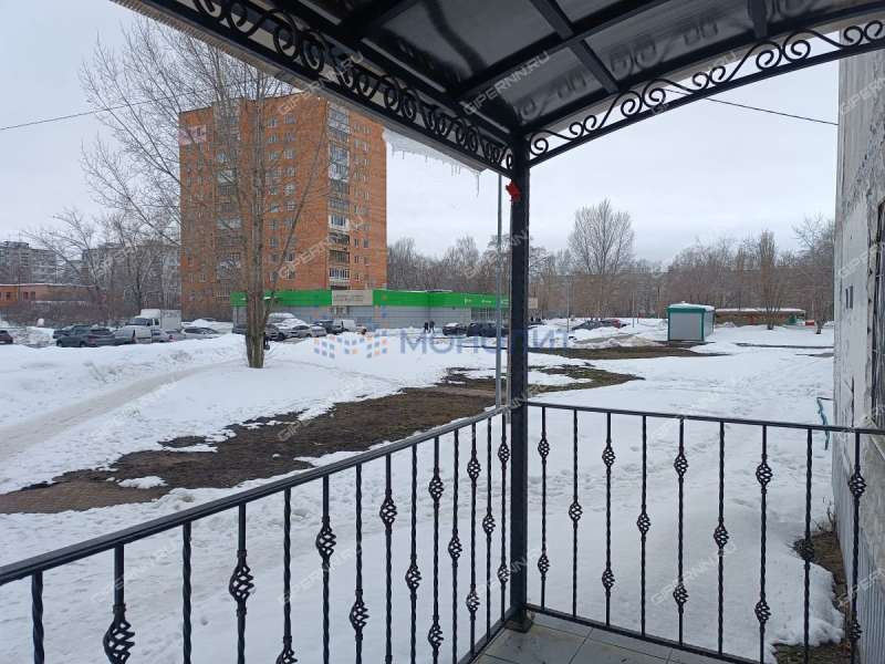 помещение под помещение свободного назначения на улице Сергея Есенина