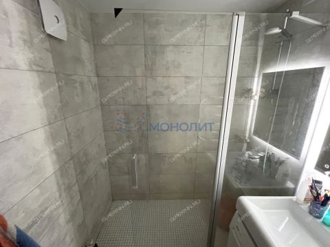 4-komnatnaya-ul-kerchenskaya-d-14a фото