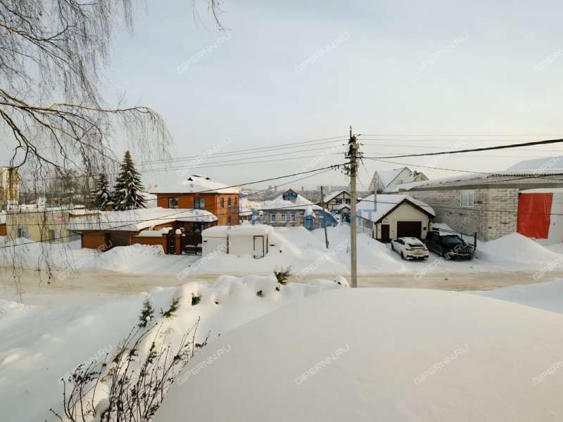 дом на Центральной улице