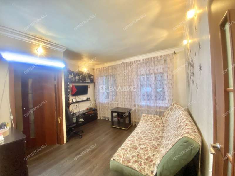 двухкомнатная квартира на улице Народная Стройка дом 4