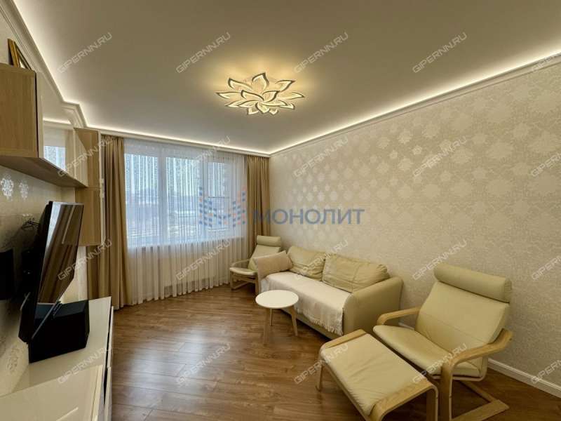 трёхкомнатная квартира на улице Июльских Дней дом 1 к2