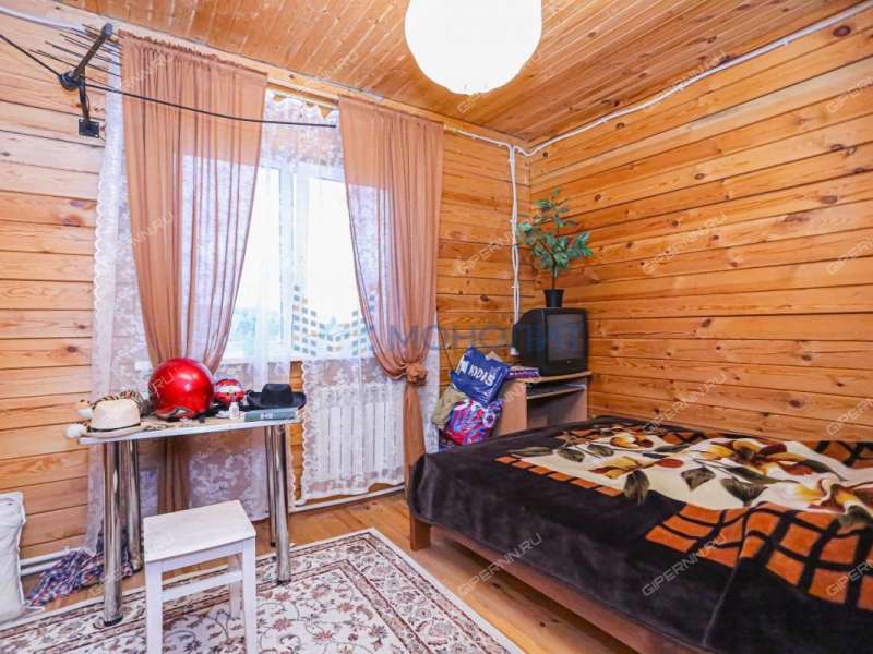 дом на улице Береговая село Безводное