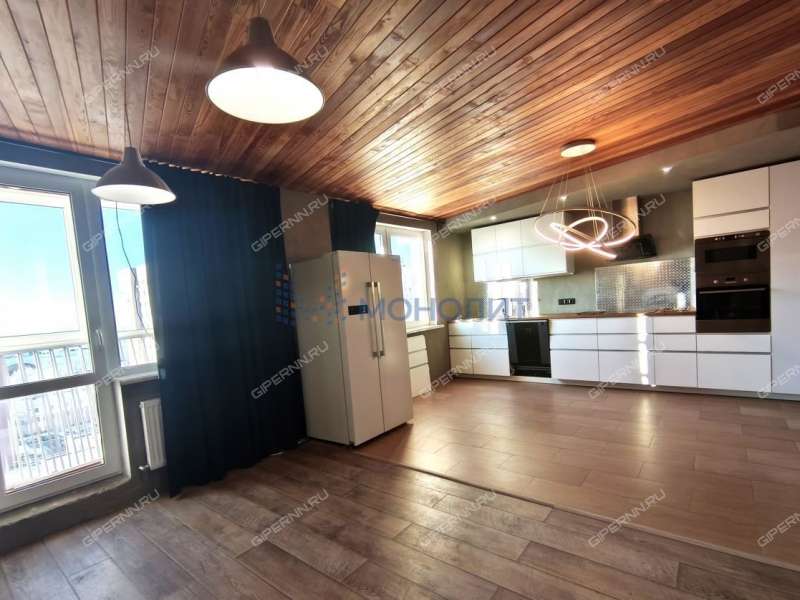 трёхкомнатная квартира на Краснозвёздной улице дом 33