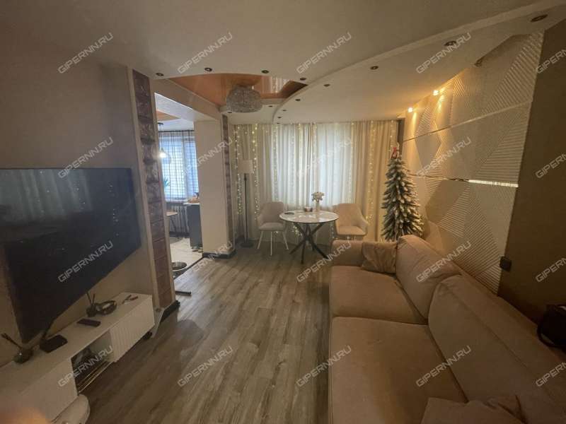 трёхкомнатная квартира на Пролетарской улице дом 1