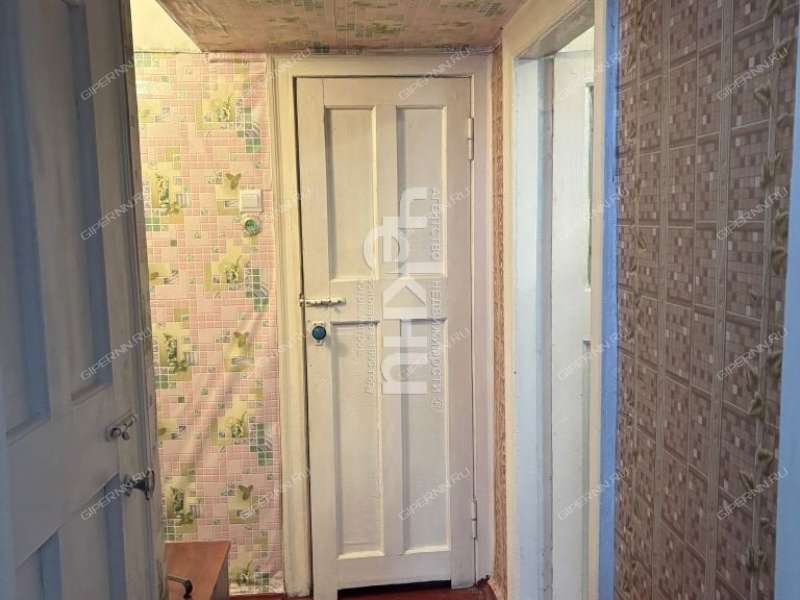 двухкомнатная квартира на проспекте Гагарина дом 80