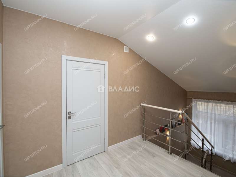 дом на улице Полевая деревня Карабатово