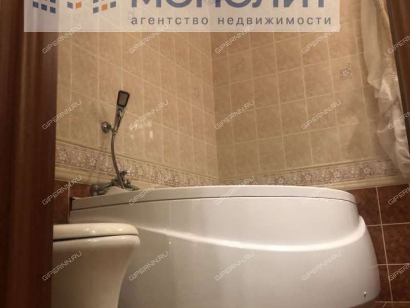 трёхкомнатная квартира на улице Октябрьской Революции дом 60