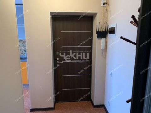 3-komnatnaya-ul-poltavskaya-d-2a фото