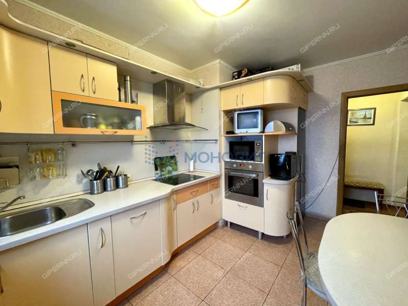 пятикомнатная квартира на Волжской набережной дом 9