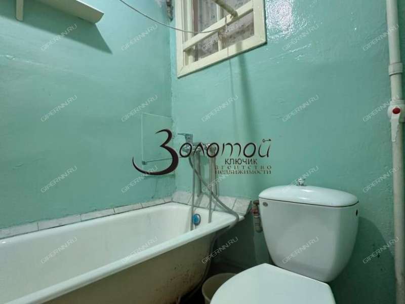 двухкомнатная квартира на улице Минеева дом 9