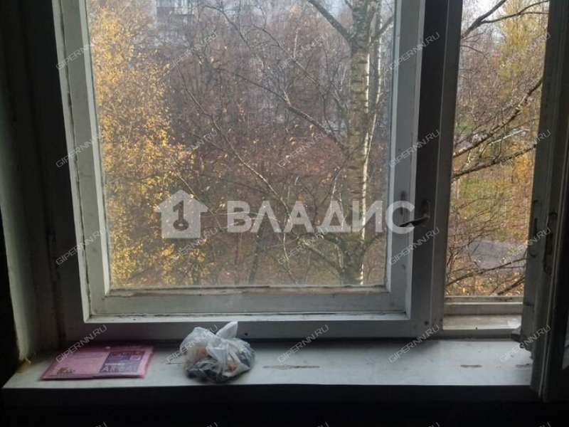 трёхкомнатная квартира на улице Героя Советского Союза Усилова дом 2 к2