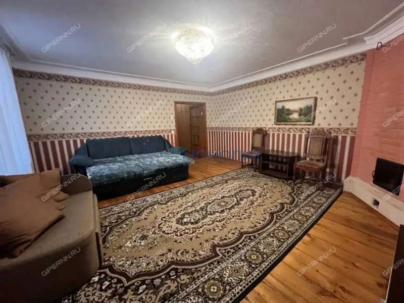 пятикомнатная квартира на Большой Покровской улице дом 4Б
