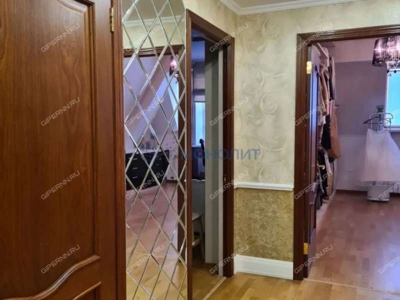 пятикомнатная квартира на Арзамасской улице дом 3