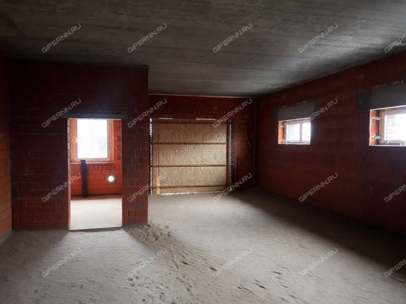 дом на Озёрной улице посёлок Ляхово