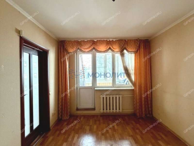 трёхкомнатная квартира на улице Мельникова дом 30