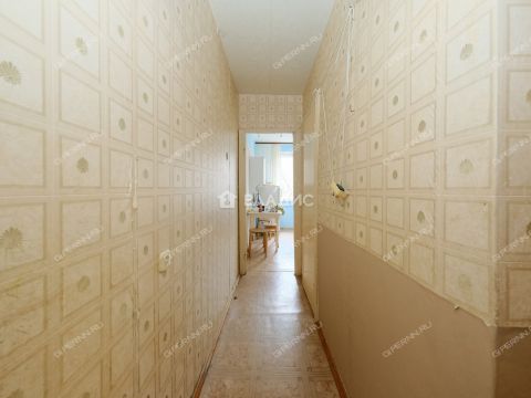 1-komnatnaya-ul-rodionova-d-5a фото