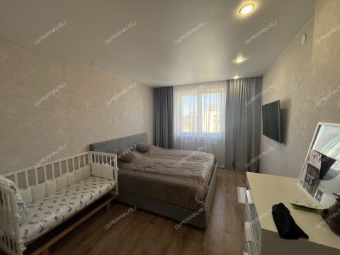 2-komnatnaya-ul-romantikov-d-12 фото