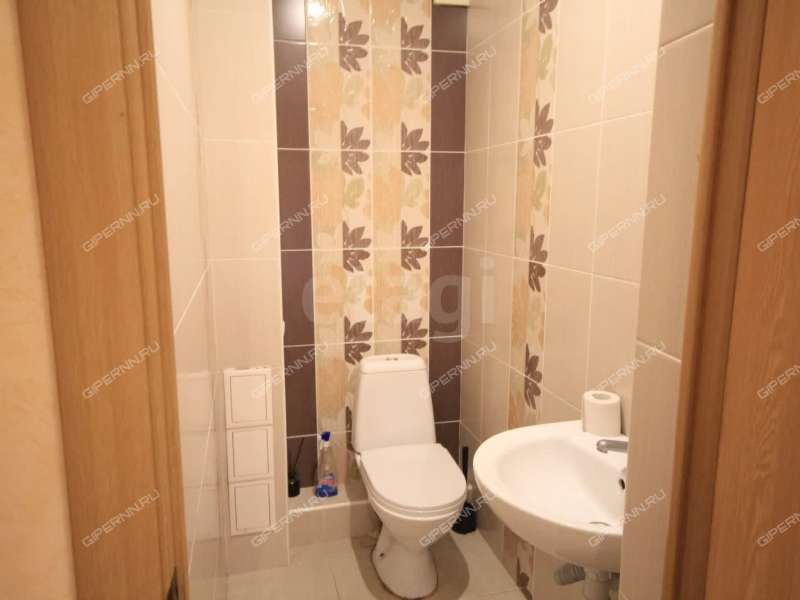 двухкомнатная квартира на Ошарской улице дом 98