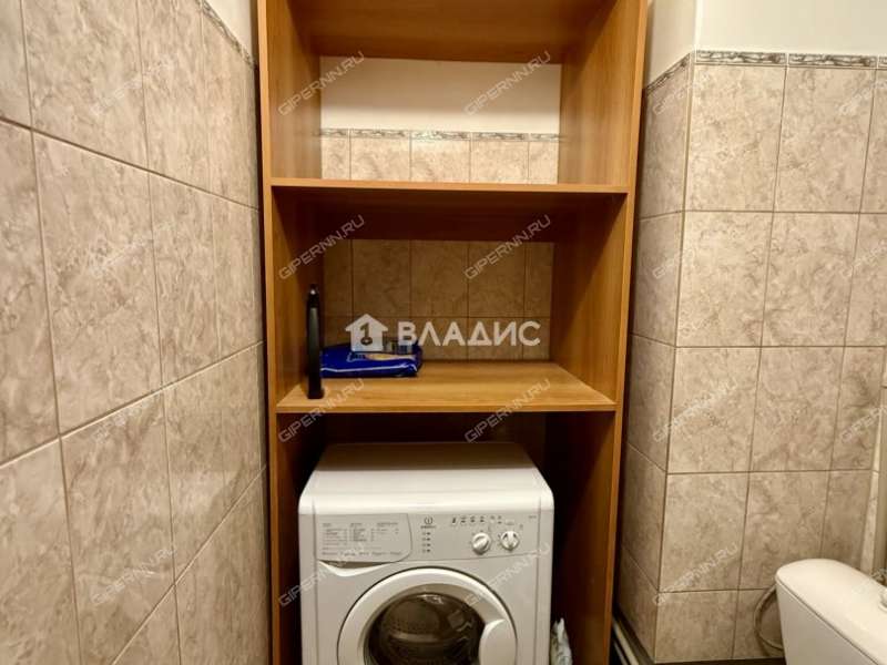 однокомнатная квартира на Волжской набережной дом 10