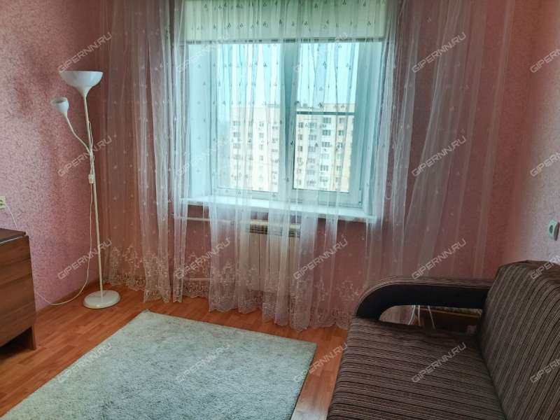 трёхкомнатная квартира в Центральном микрорайоне дом 1 город Выкса