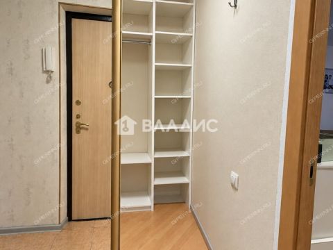 1-komnatnaya-nab-volzhskaya-d-10v фото
