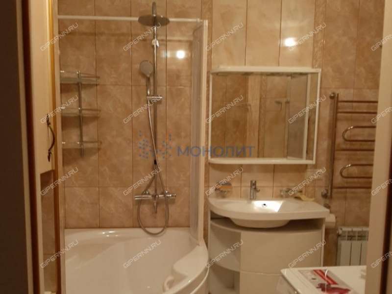 трёхкомнатная квартира на проспекте Гагарина дом 107