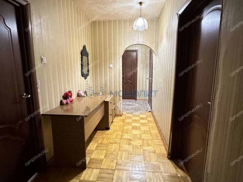 четырёхкомнатная квартира на проспекте Ильича дом 42А