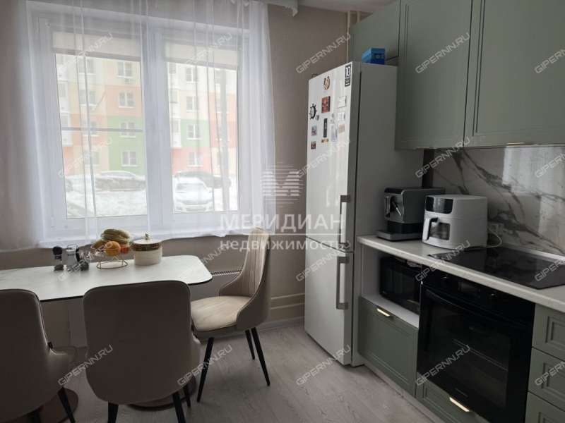 двухкомнатная квартира на Бурнаковской улице дом 117