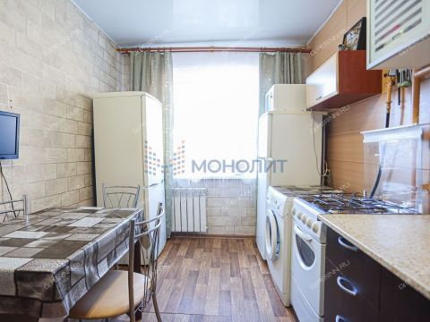 3-komnatnaya-ul-generala-zimina-d-30 фото