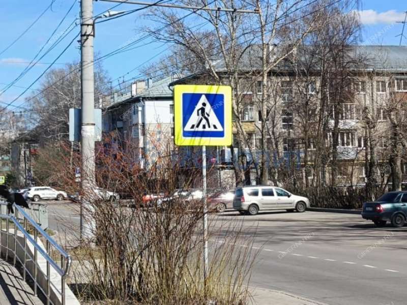 помещение под офис, торговую площадь на Путейской улице