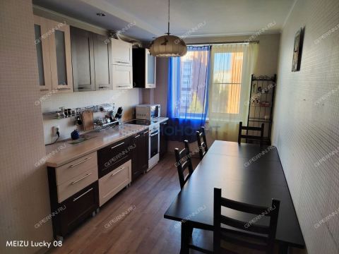 3-komnatnaya-ul-sergeya-akimova-d-25a фото