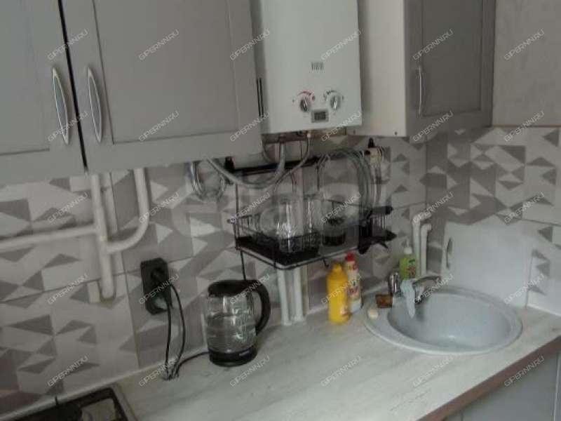 двухкомнатная квартира на улице 40 лет Октября дом 5