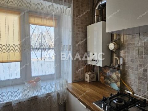 3-komnatnaya-ul-geroya-sovetskogo-soyuza-prygunova-d-18 фото