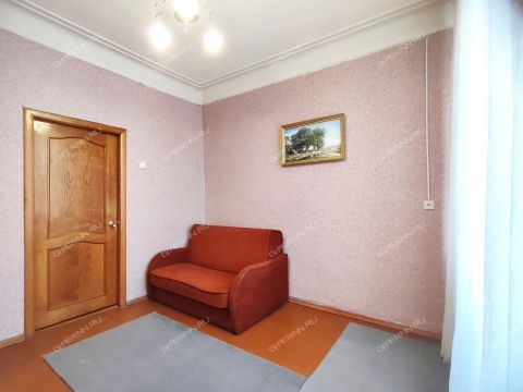 3-komnatnaya-ul-gorohoveckaya-d-18 фото