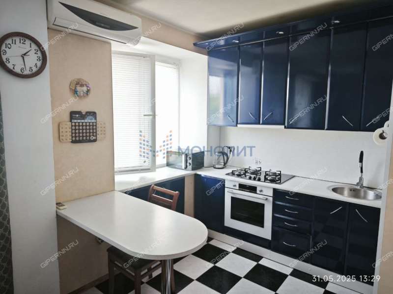 трёхкомнатная квартира на улице Максима Горького дом 250