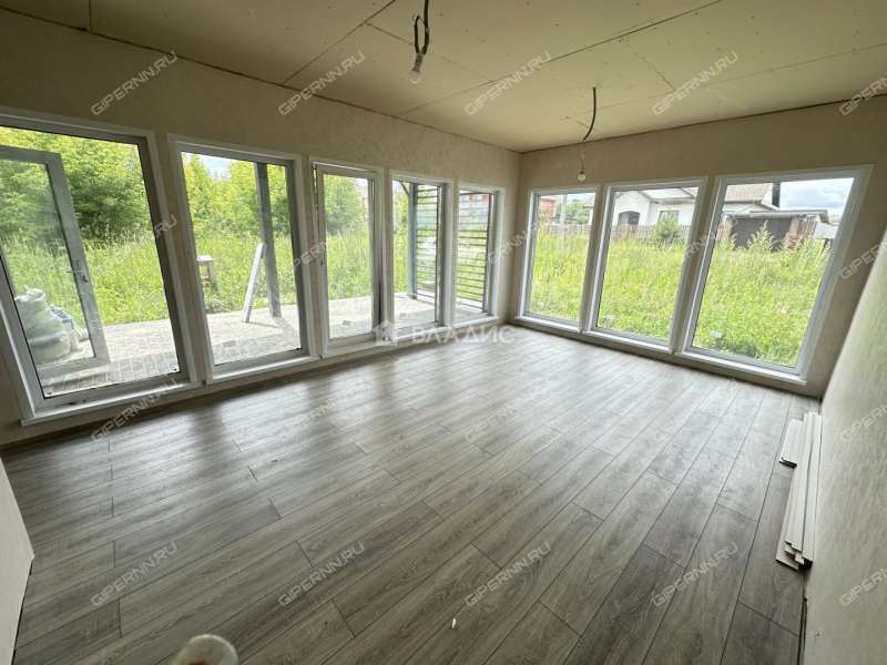 дом на Восточной улице село Каменки