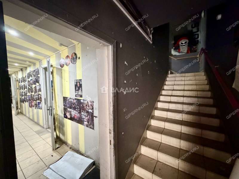 помещение под помещение свободного назначения на Нижне-Волжской набережной