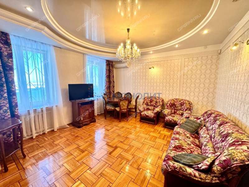 трёхкомнатная квартира на Верхне-Волжской набережной дом 17